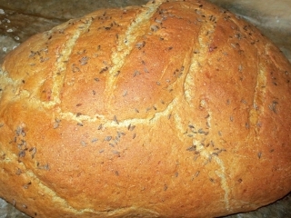 Domácí kmínový chléb Zuzky Novákové