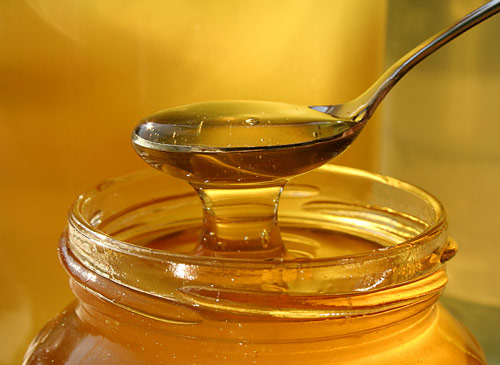 Za většinou alergických reakcí na med stojí zatoulané pyly